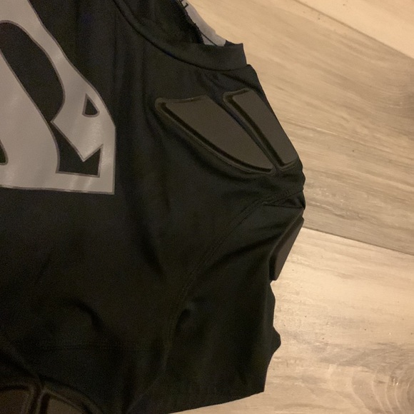 Men’s T-shirt, size small - Picture 5 of 12